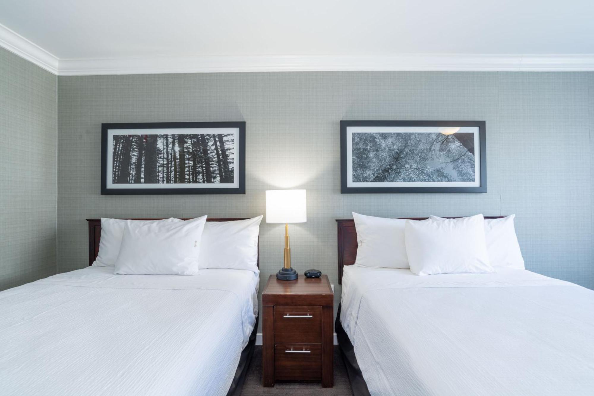 Sandman Hotel רד דיר מראה חיצוני תמונה